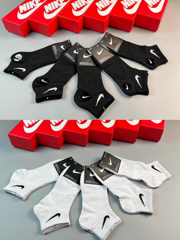 Nike Socks 36